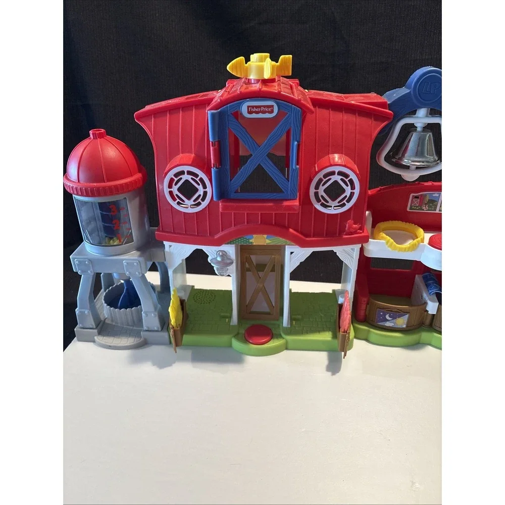 Fisher Price Little People Farm Barn Yard Play Set W/Sound 2016